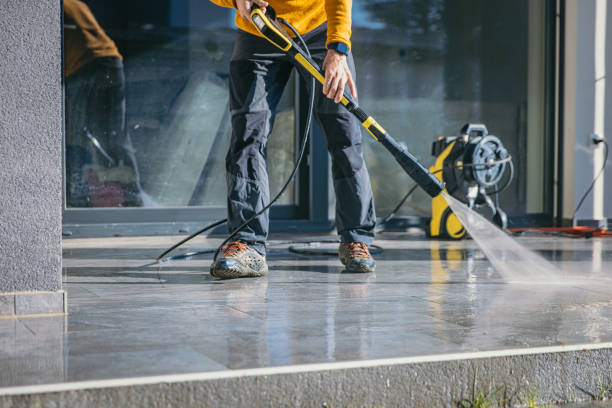 Best Driveway Pressure Washing  in Grandyle Village, NY